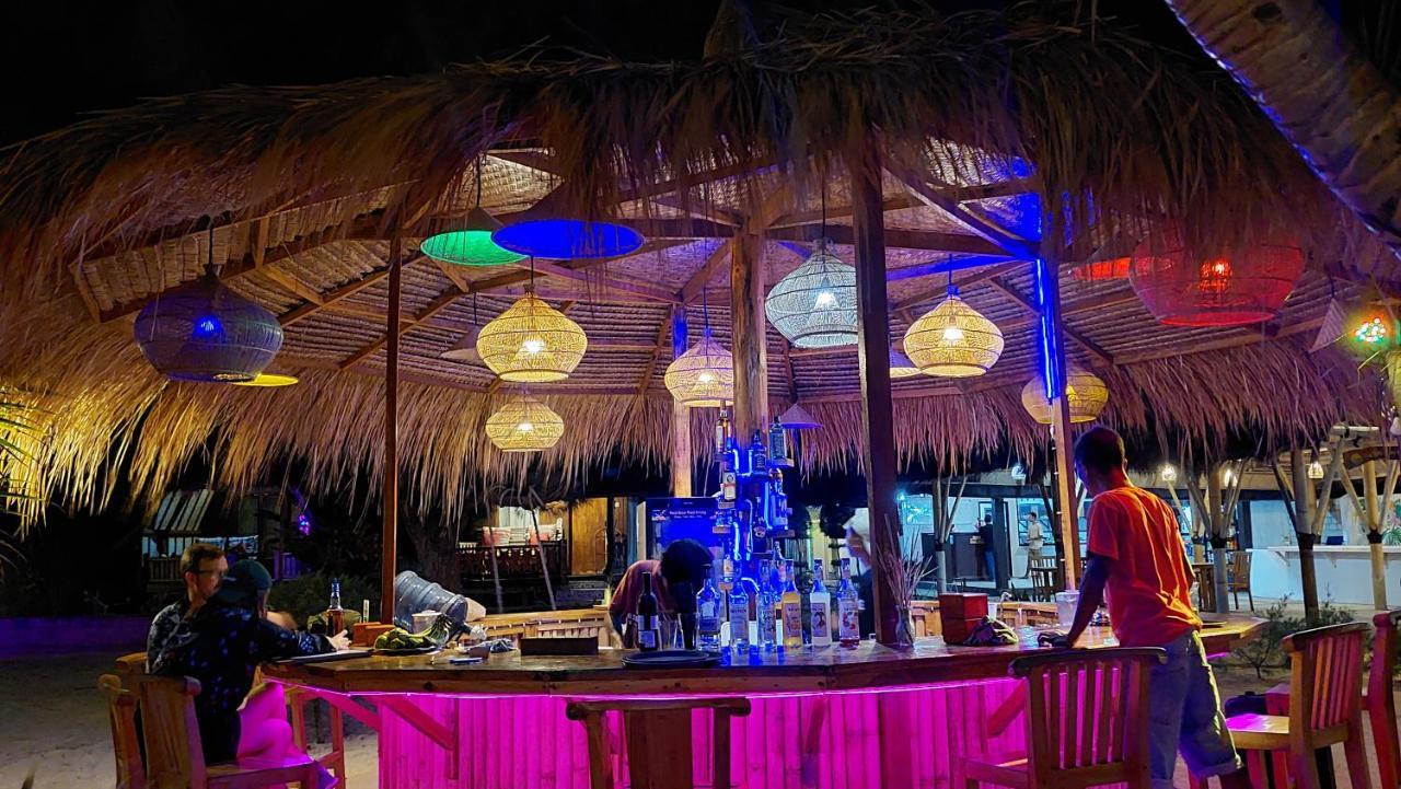 Solabose Cottages Gili Air Exteriör bild