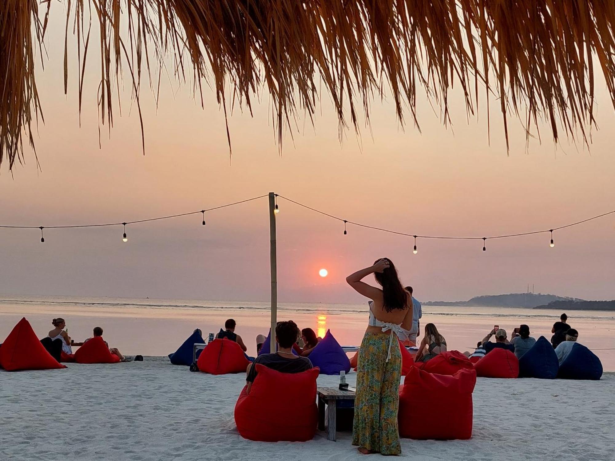 Solabose Cottages Gili Air Exteriör bild