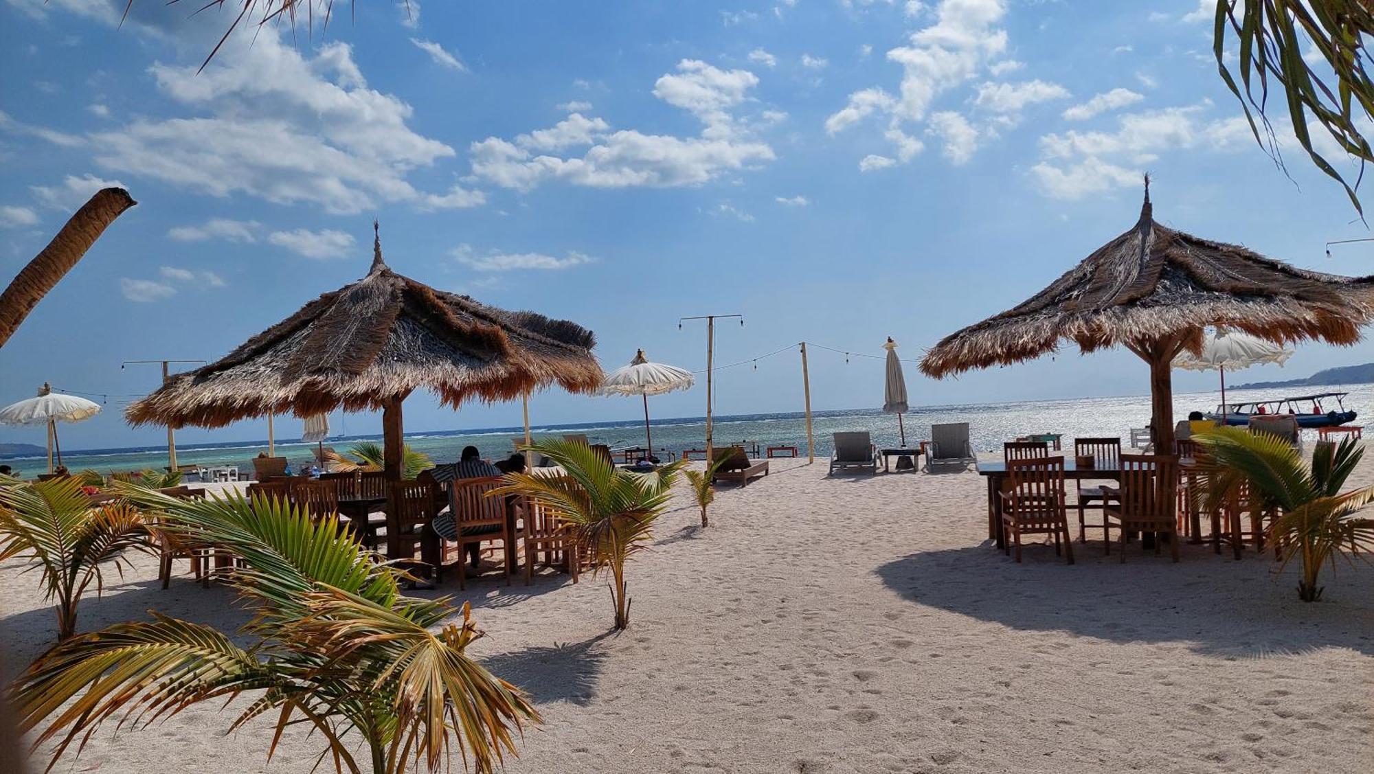 Solabose Cottages Gili Air Exteriör bild