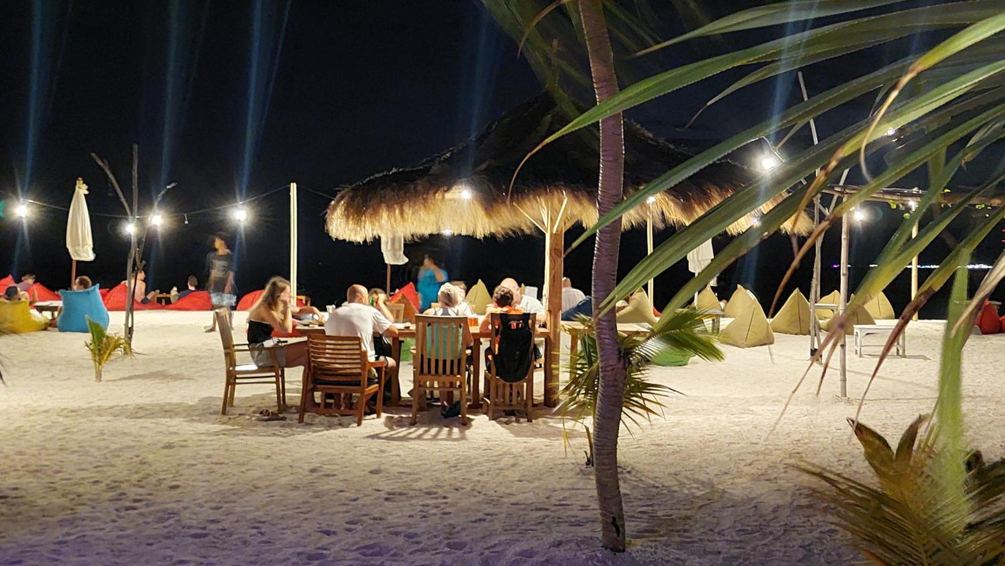 Solabose Cottages Gili Air Exteriör bild